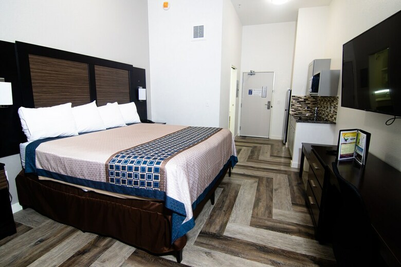 Hotel Coratel Inn & Suites Inver Grove Heights
