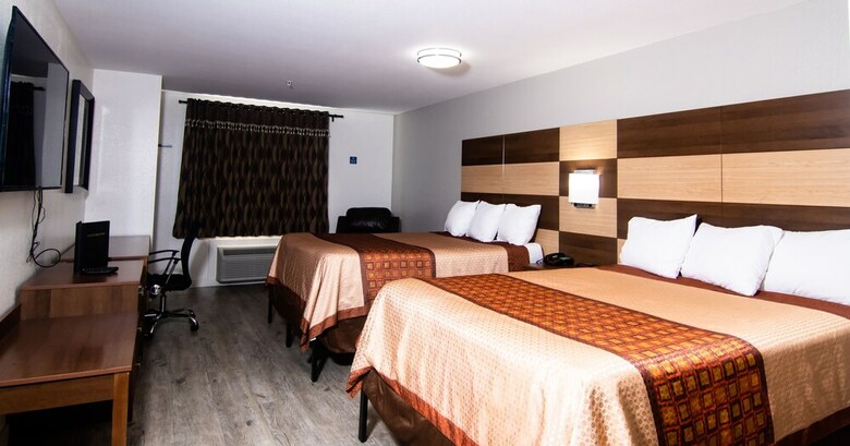 Hotel Coratel Inn & Suites Inver Grove Heights