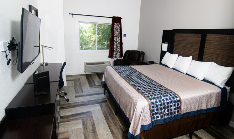 Hotel Coratel Inn & Suites Inver Grove Heights