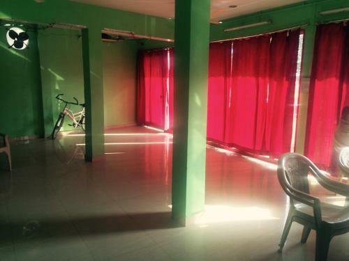 Hotel Krishna Palace