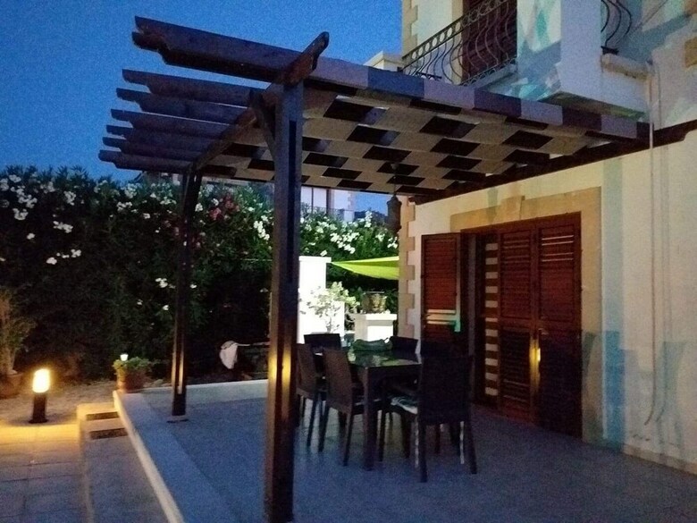 Sea Breeze Villa