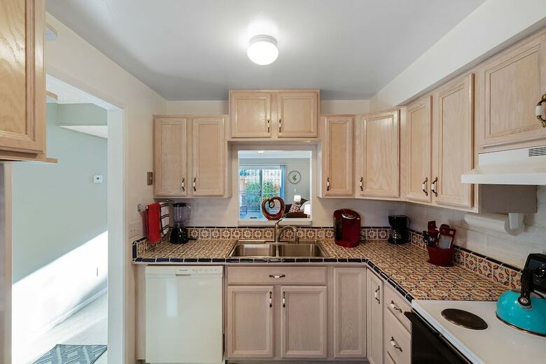 Sitting Pretty 2 Br By Casago