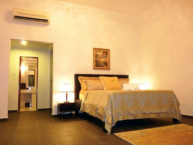 Hotel Sari Pacifica Resort & Spa Sibu Island