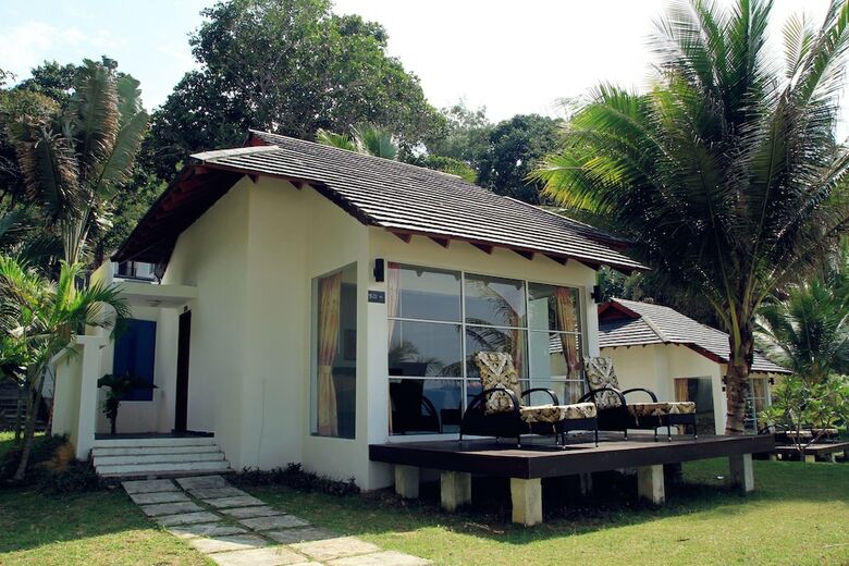 Hotel Sari Pacifica Resort & Spa Sibu Island