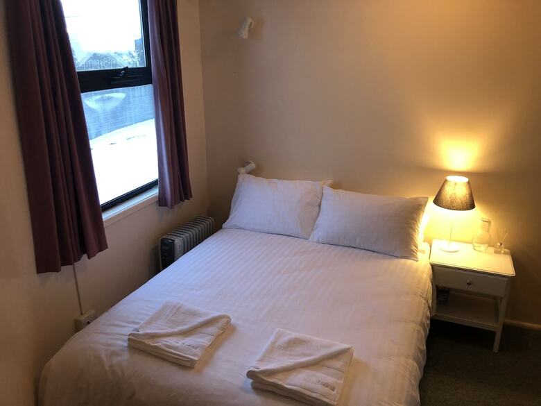 Hotel Knockshannoch Ski Lodge