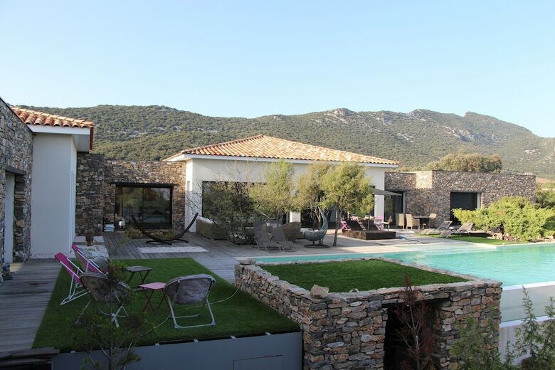 Domaine Du Cade - G�te de Charme 4****