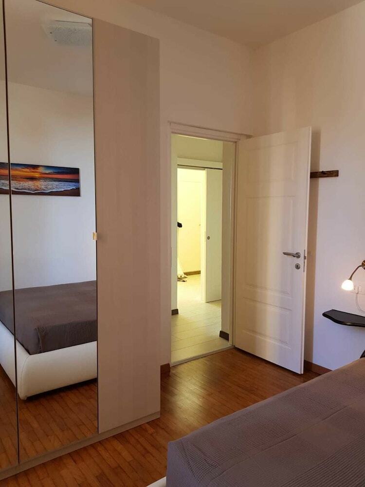 Lovely Apartment On The Ligurian Sea