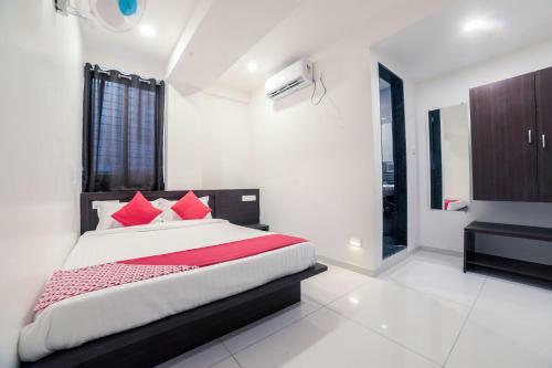 Hotel Oyo 19315 Samudra Executive