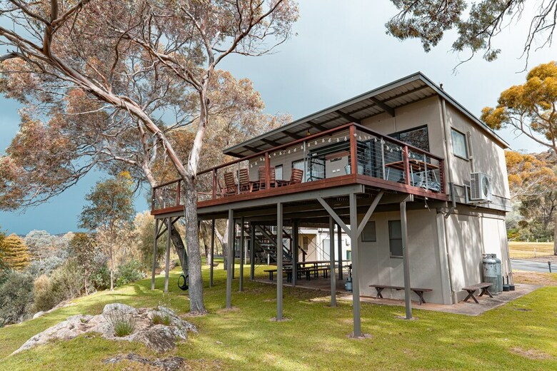Aruma River Resort