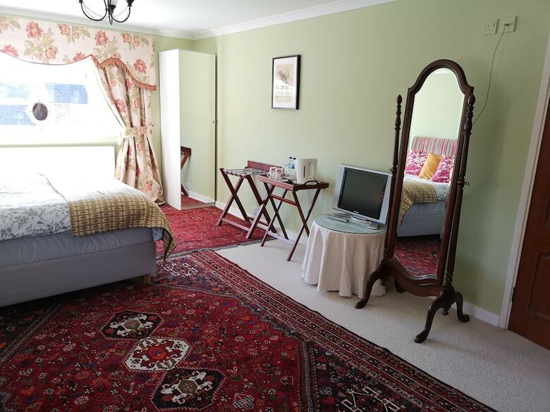 Upthedowns B&B