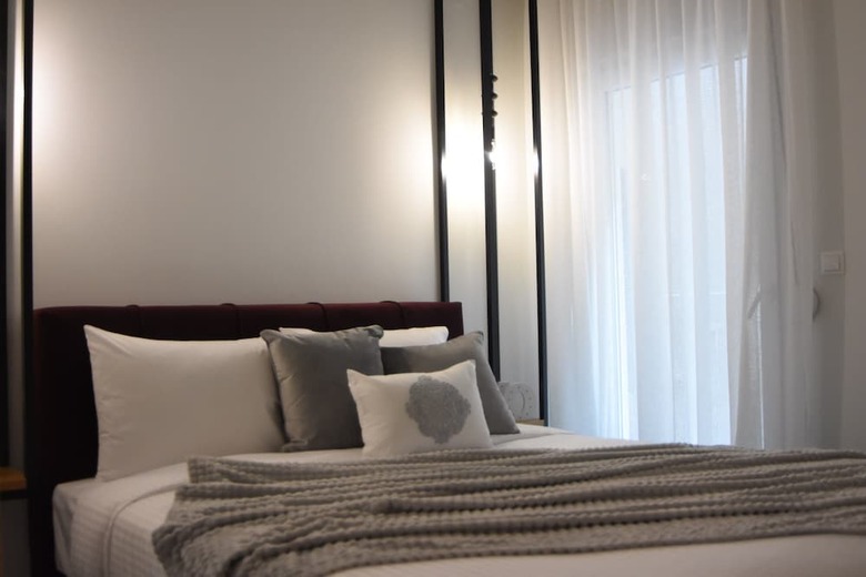 Apartamentos Comely Luxury Apt (Must)