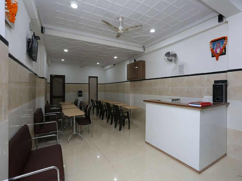 Hotel Oyo 19665 Grt Residency