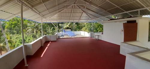 Breeze House