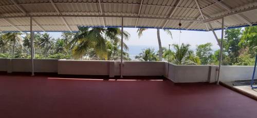 Breeze House