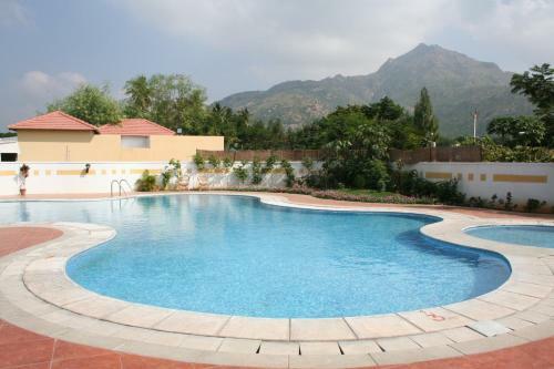 Hotel Arunai Anantha Resort