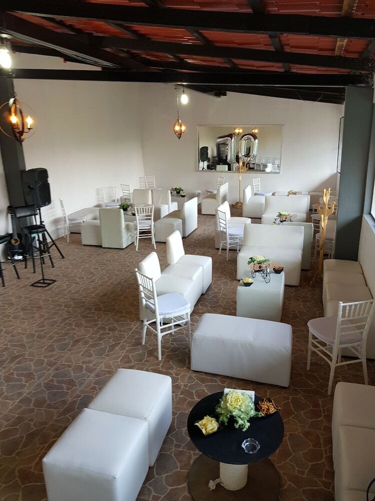 La Enamorada Caba�as & Resort