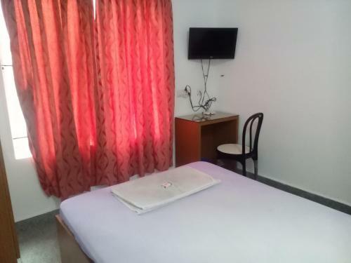 Lodge City Minar Regency