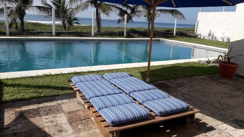 La Casa De La Playa