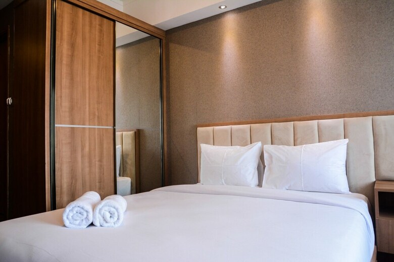 Comfortable Studio The Oasis Lippo Cikarang Apartment