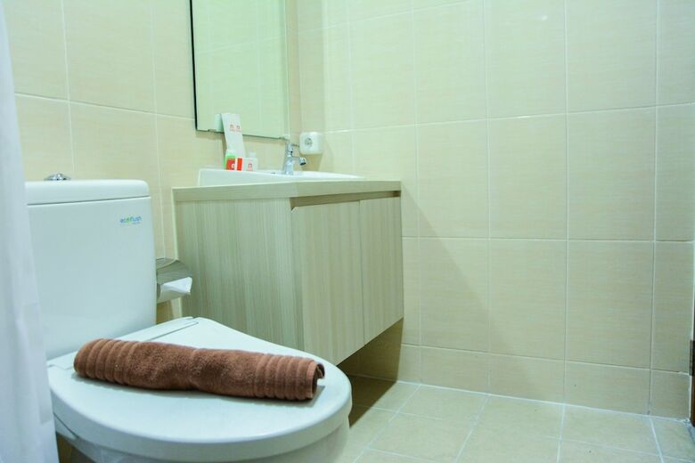 Comfortable Studio The Oasis Lippo Cikarang Apartment