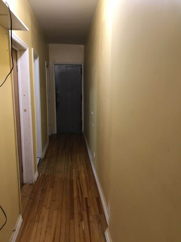 Hotel Furnished Eastern Parkway Guest House