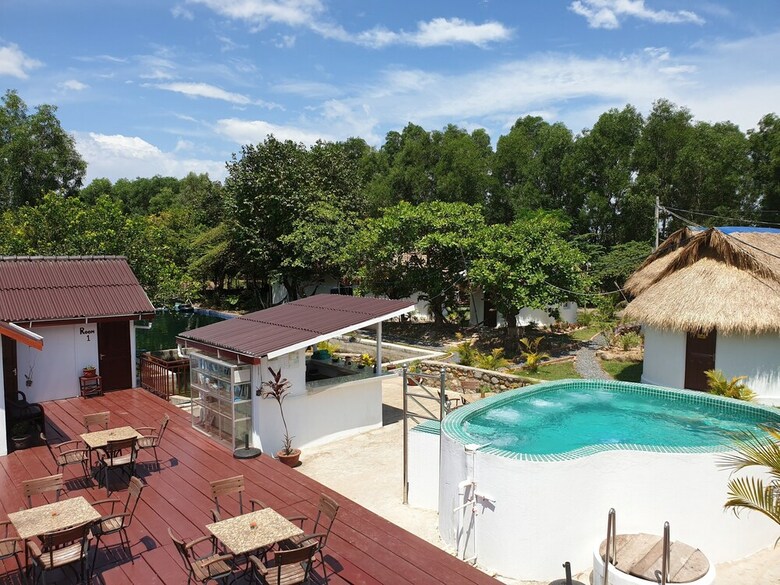 Hotel Bohemiaz Resort And Spa
