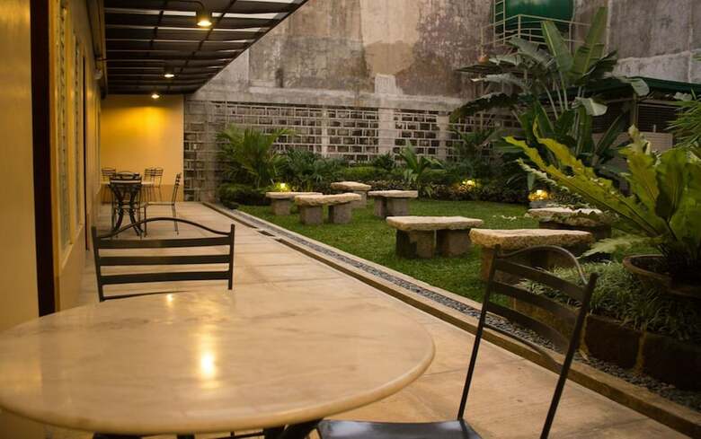 Hostal Happy Turtle Hostel