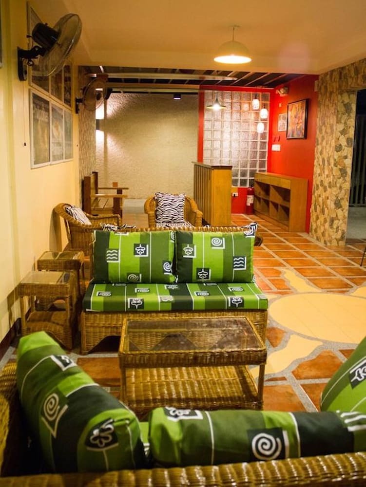 Hostal Happy Turtle Hostel