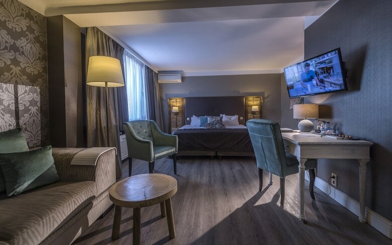 Hotel Mardaga - Different Hotels