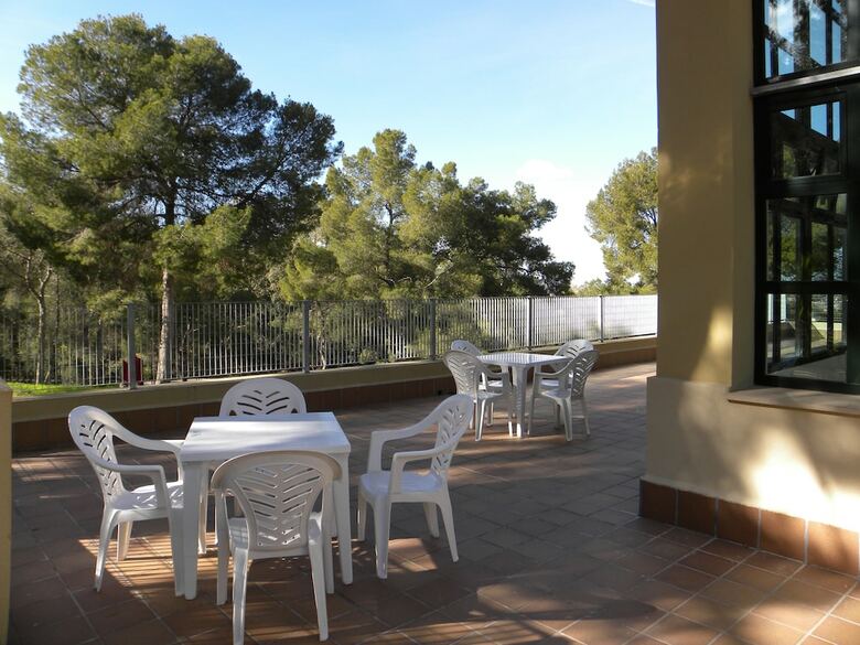 Hostal Albergue Juvenil El Valle