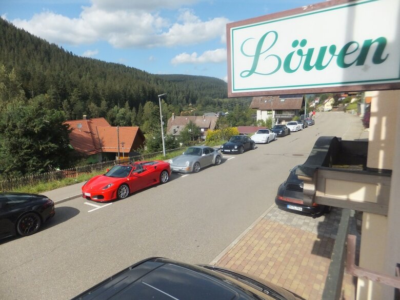 Posada Gasthof Zum L�wen Enzkl�sterle