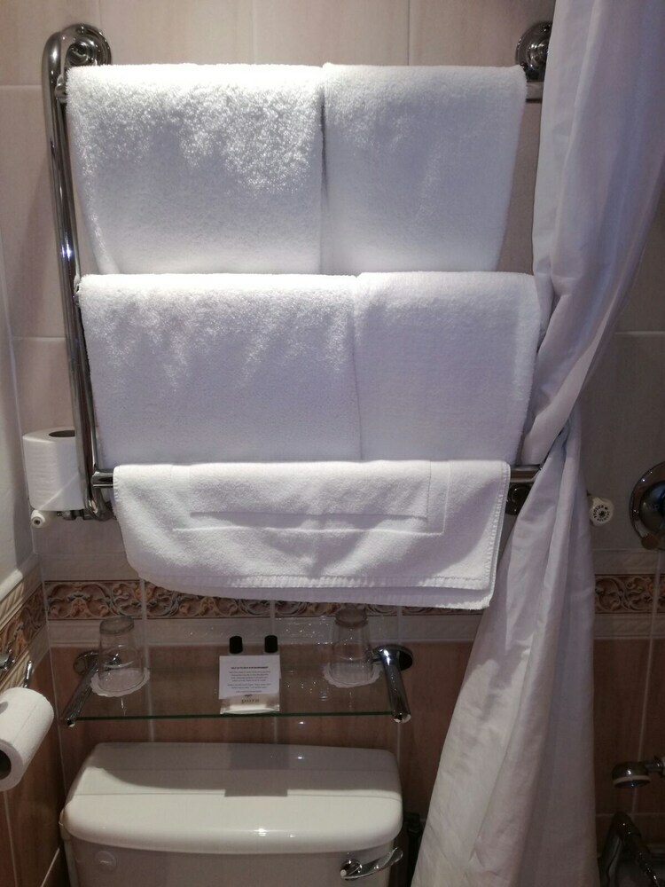 Hotel Leeson Bridge Guesthouse