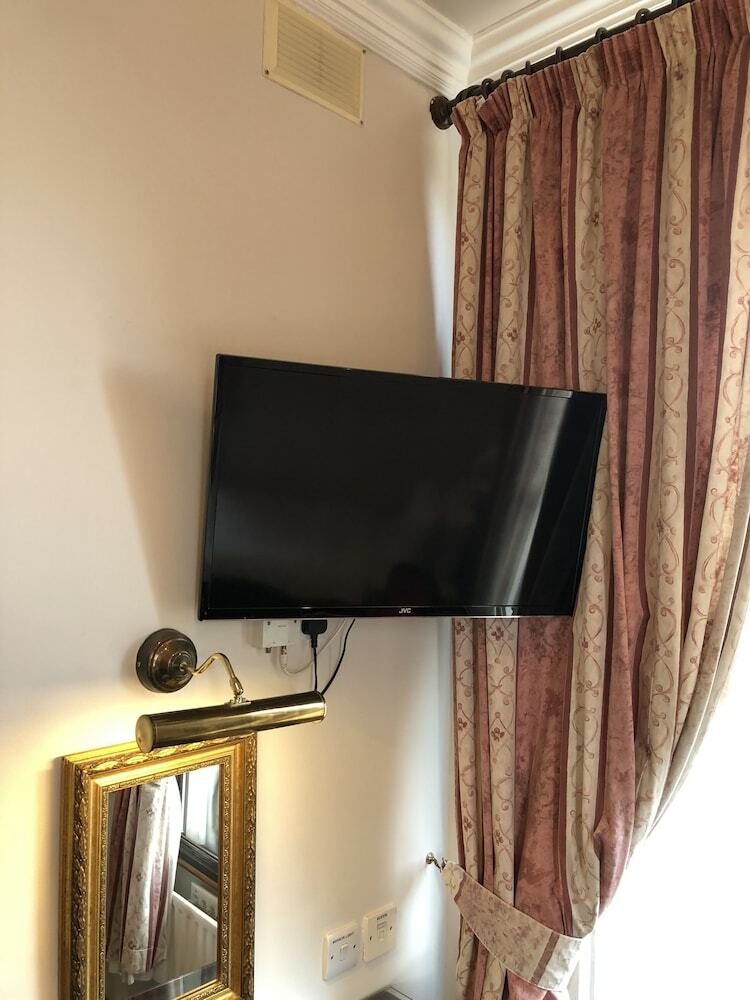 Hotel Leeson Bridge Guesthouse