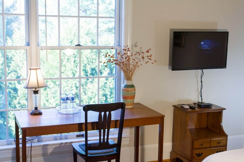Bed & Breakfast Loudoun Valley Manor