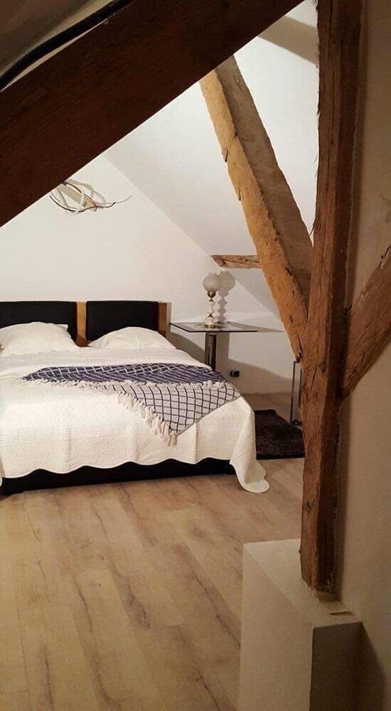 Hotel Gite L'almaz