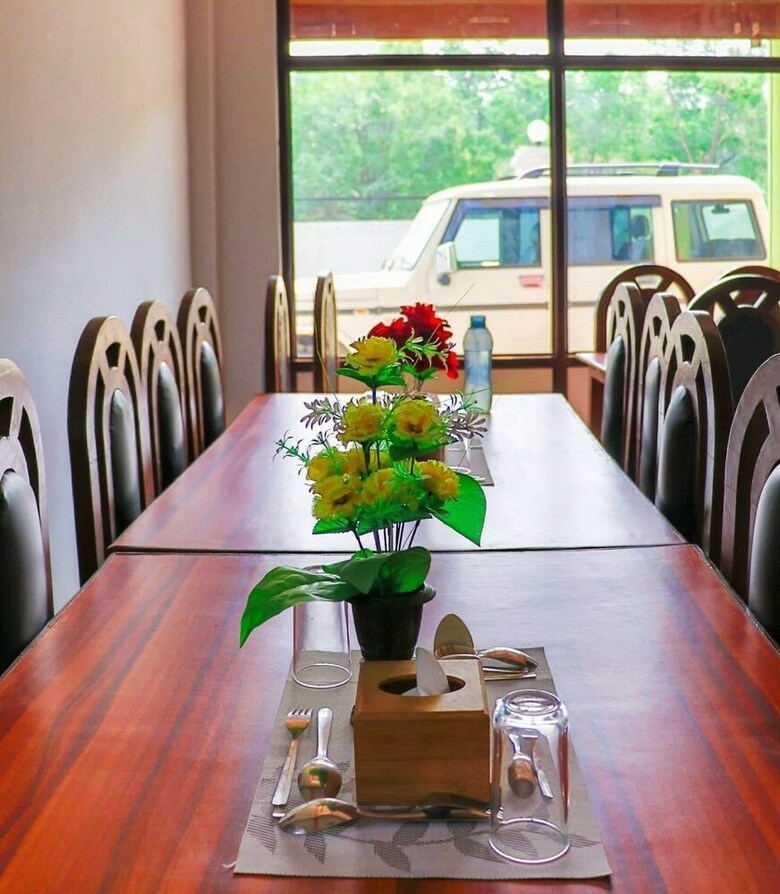 Hotel  Kailash In Lumbini