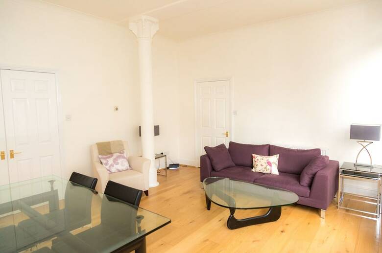 Apartamentos Modern 2 Bed Flat In Historic Building