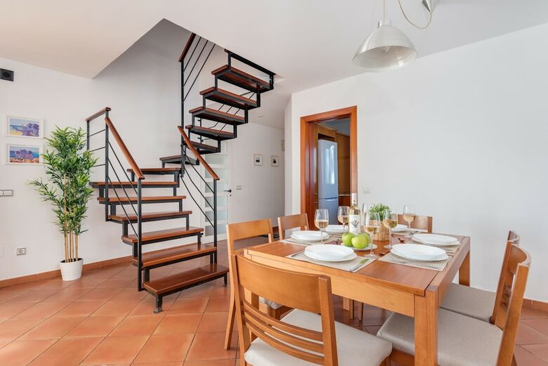 Villa Blanc, 3