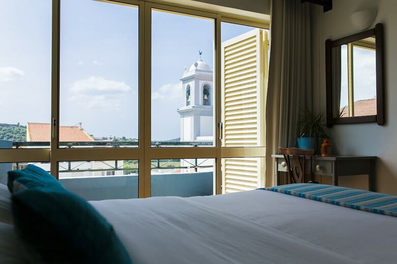 Bed & Breakfast Atlantic Lodge