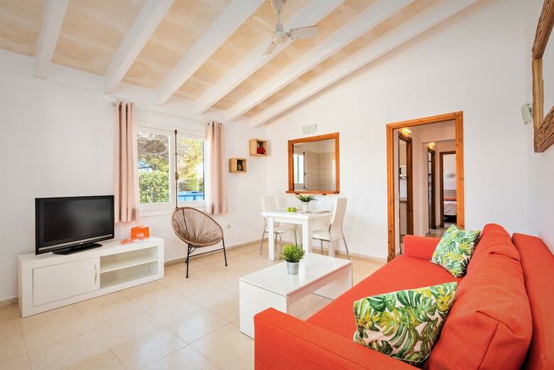 Apartamentos Menorca Calan Brut