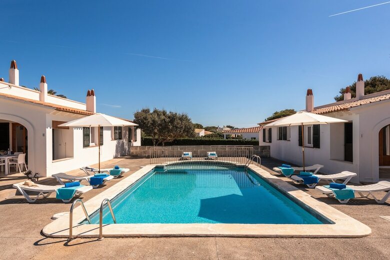 Apartamentos Menorca Calan Brut