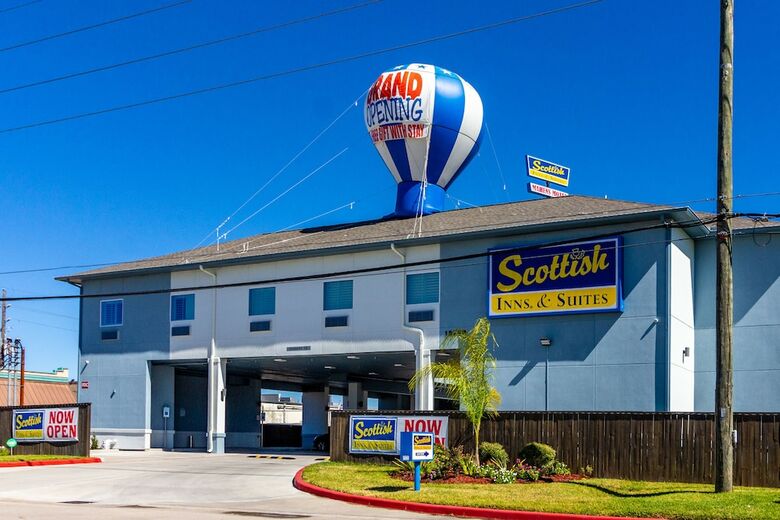 Hotel Scottish Inn & Suites