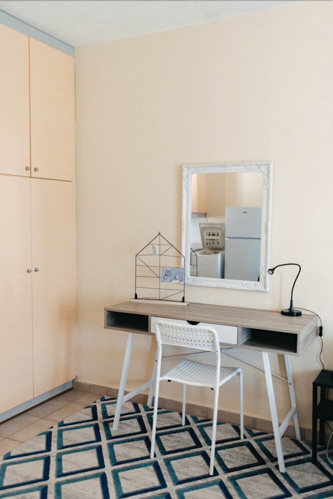 Apartamentos Best House Nirvana Patra