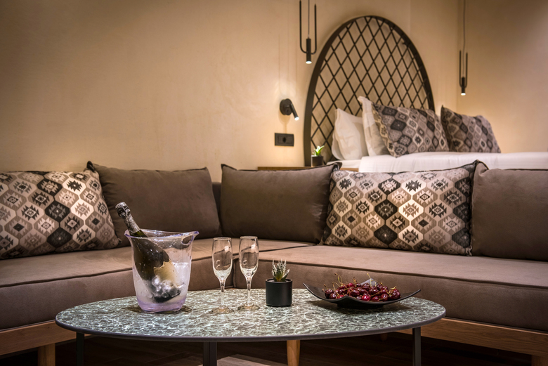 Aparthotel Petousis Hotel & Suites