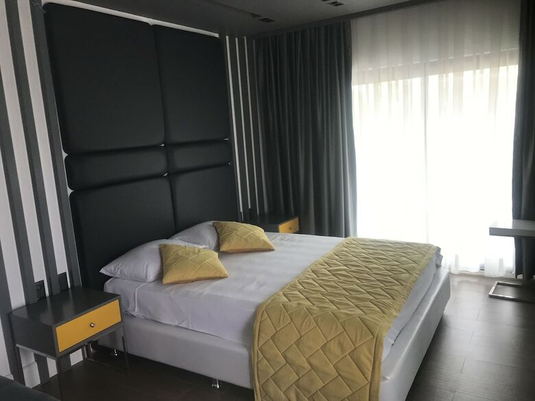 Oyster Boutique Hotel