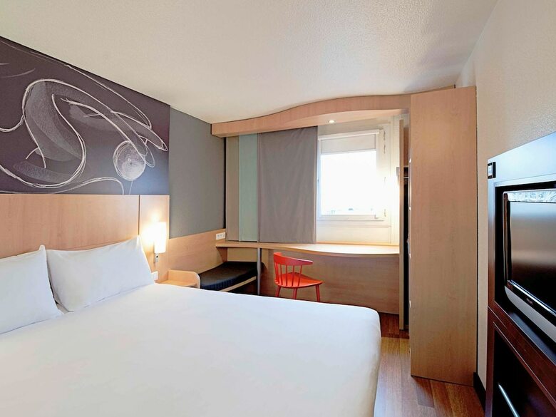 Hotel Ibis Laval Le Relais D'armor