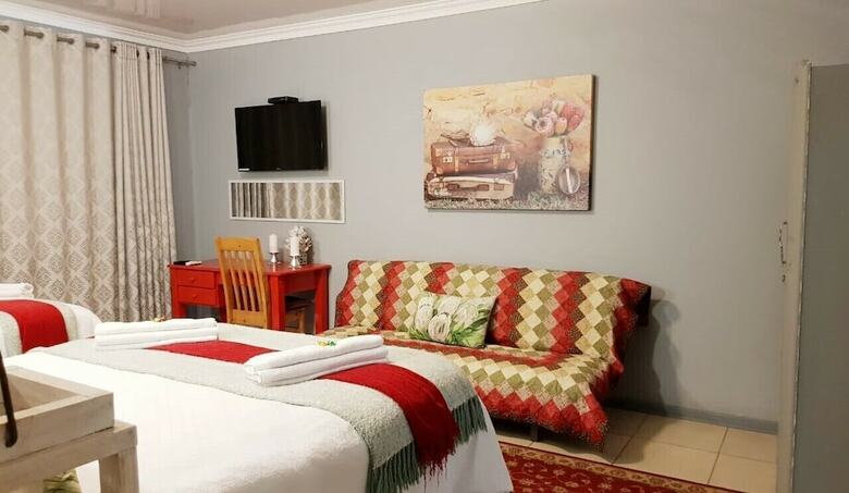 Bed & Breakfast Graceland Guest House