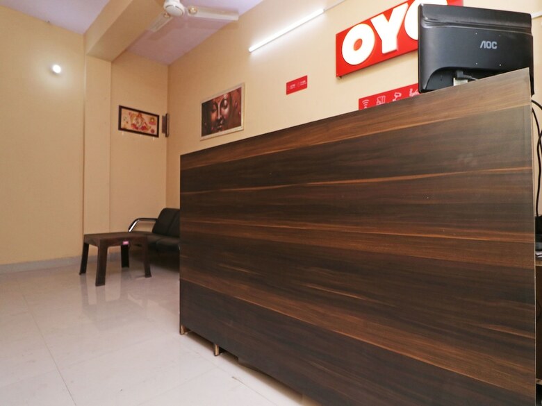 Oyo 16362 Hotel Ashiyana