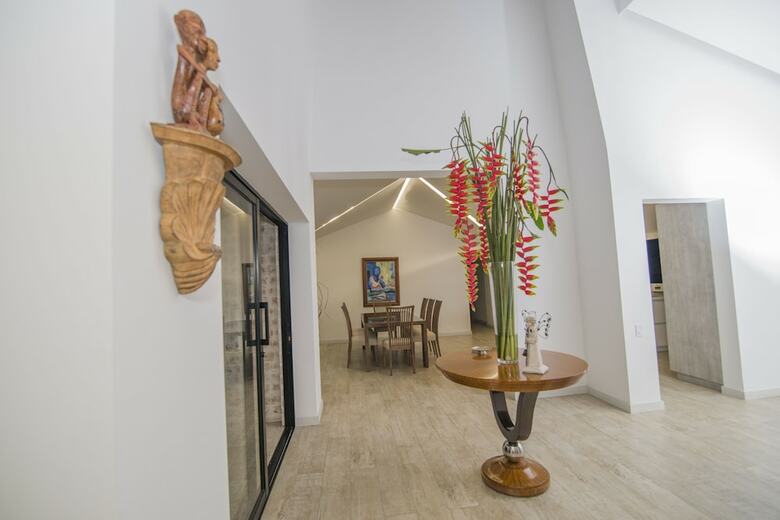 Hotel Casa Grande By Nomad Guru