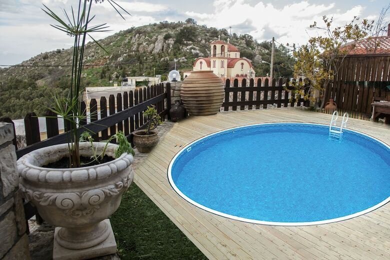Villa Charaso By Checkin